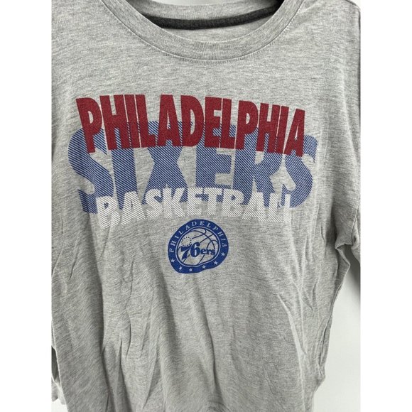 Philadelphia 76ers Basketball Men's Graphic Long Sleeve T Shirt Size XL Gray NBA - Picture 2 of 8